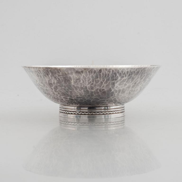 Eric Löfman, a silver bowl, MEMA, Lidköping 1991.