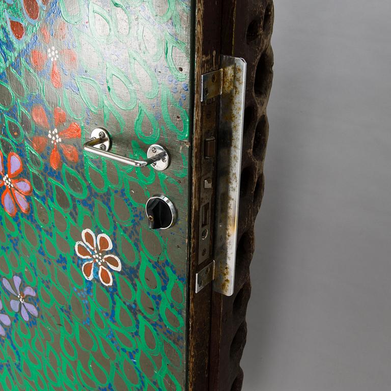 KOSTI AHONEN, dörr, trä, metall.