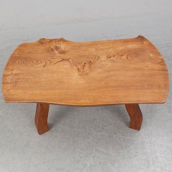 A 'Naturbord' elm coffee table, C. A. Beijbom, Simlingegården. 1966.