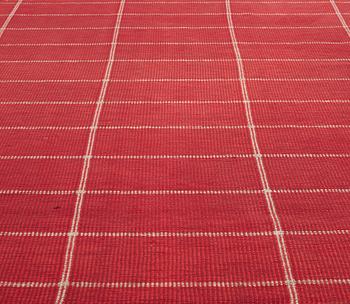 A CARPET, flat weave, ca 234,5 x 170,5 cm, signed NKT (Nordiska Kompaniets Textilkammare).