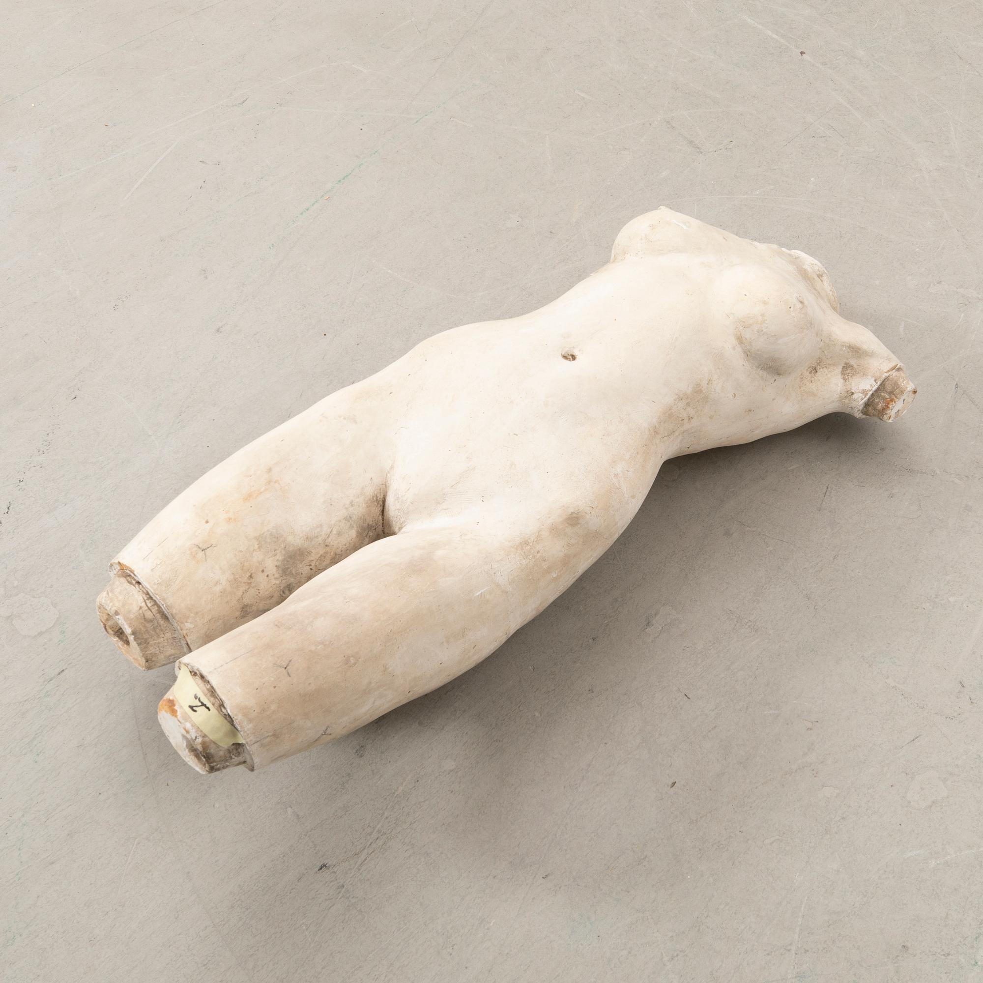 Nils Möllerberg, Skulptur förlaga till del av Kvinnokropp.