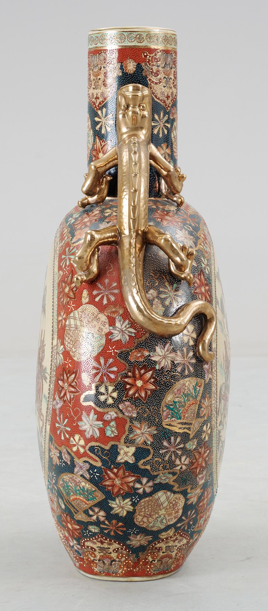 VAS, satsumagods, Japan, Meiji (1868-1912).