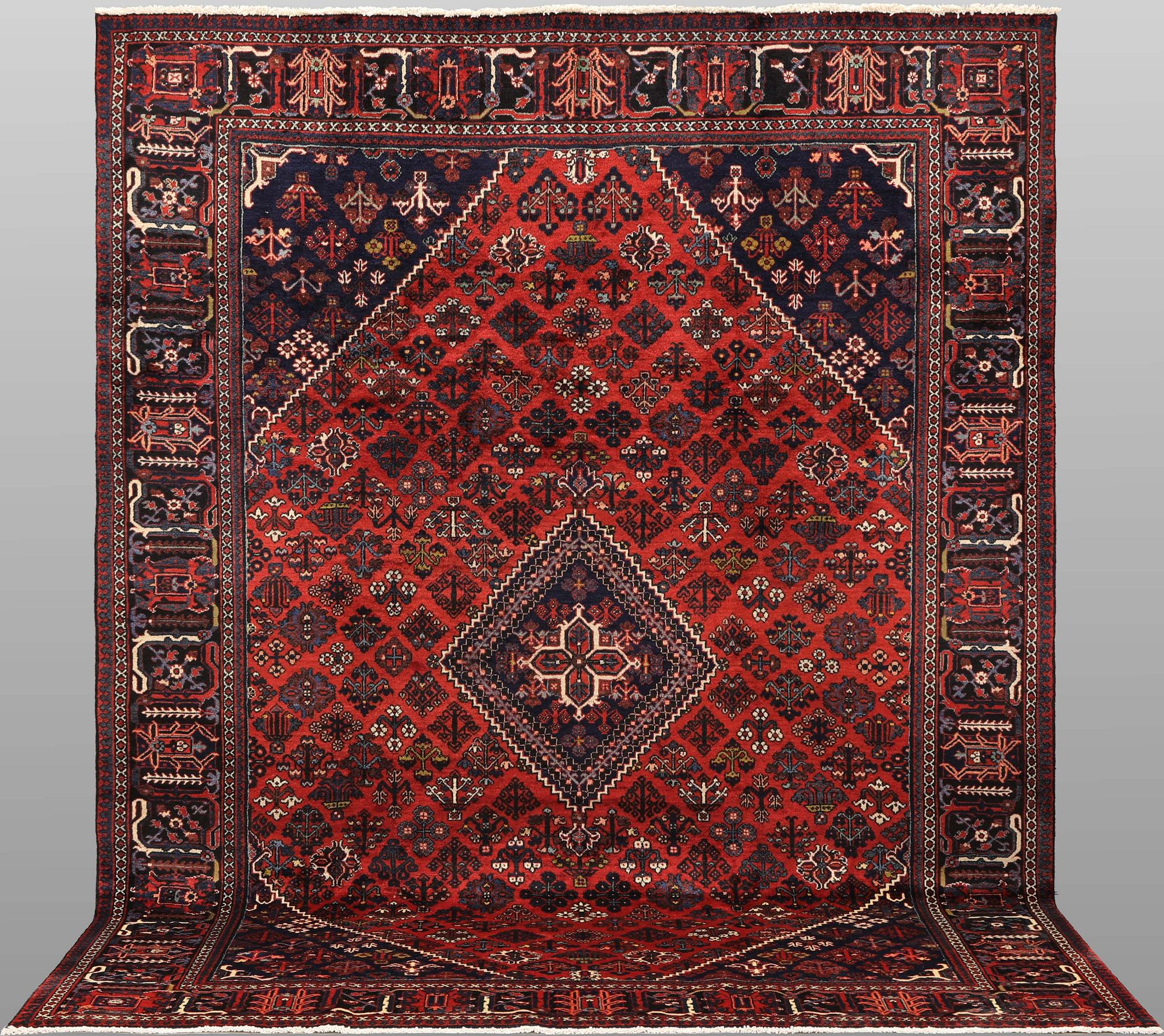 Matta, Joshaghan, ca 315 x 220 cm.