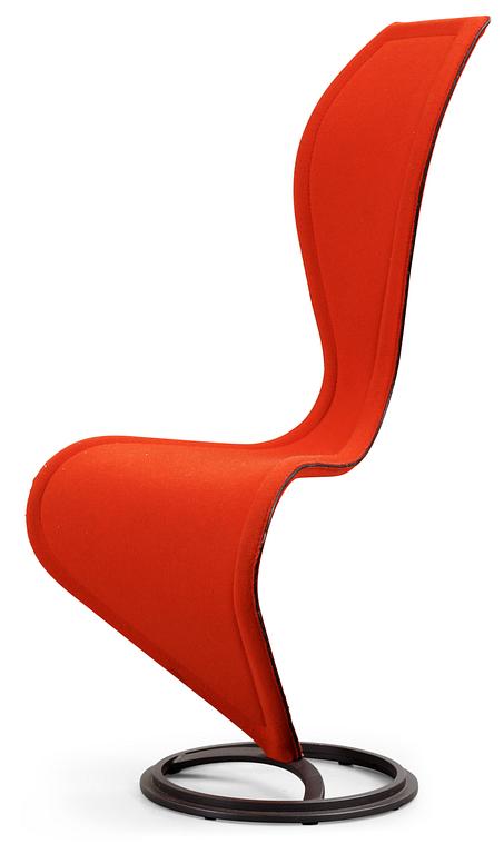 A Tom Dixon 'S-Chair' by Cappellini, Italy.