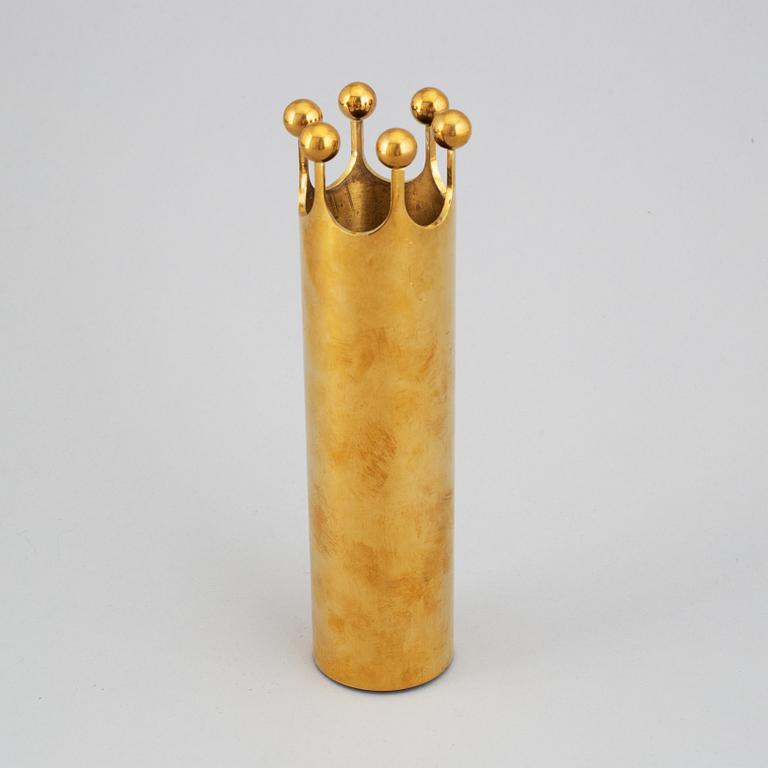 Pierre Forseö, a brass vase, Skultuna.
