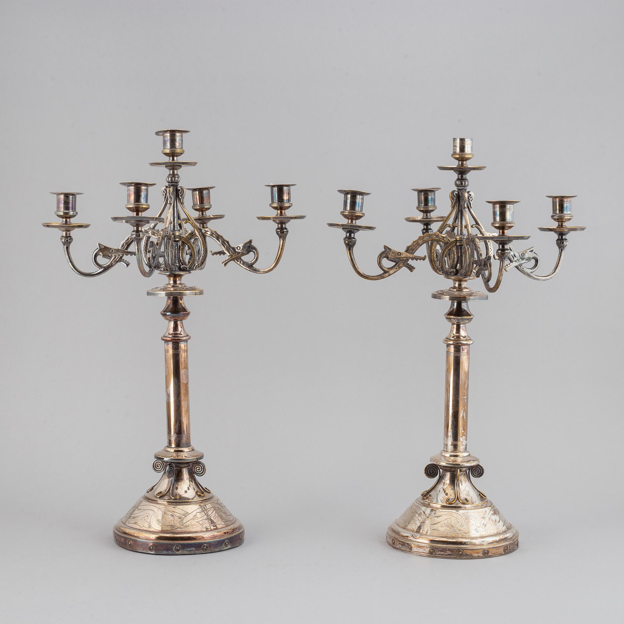 Kandelabrar, ett par, nysilver. Jugend, 1900-talet början.