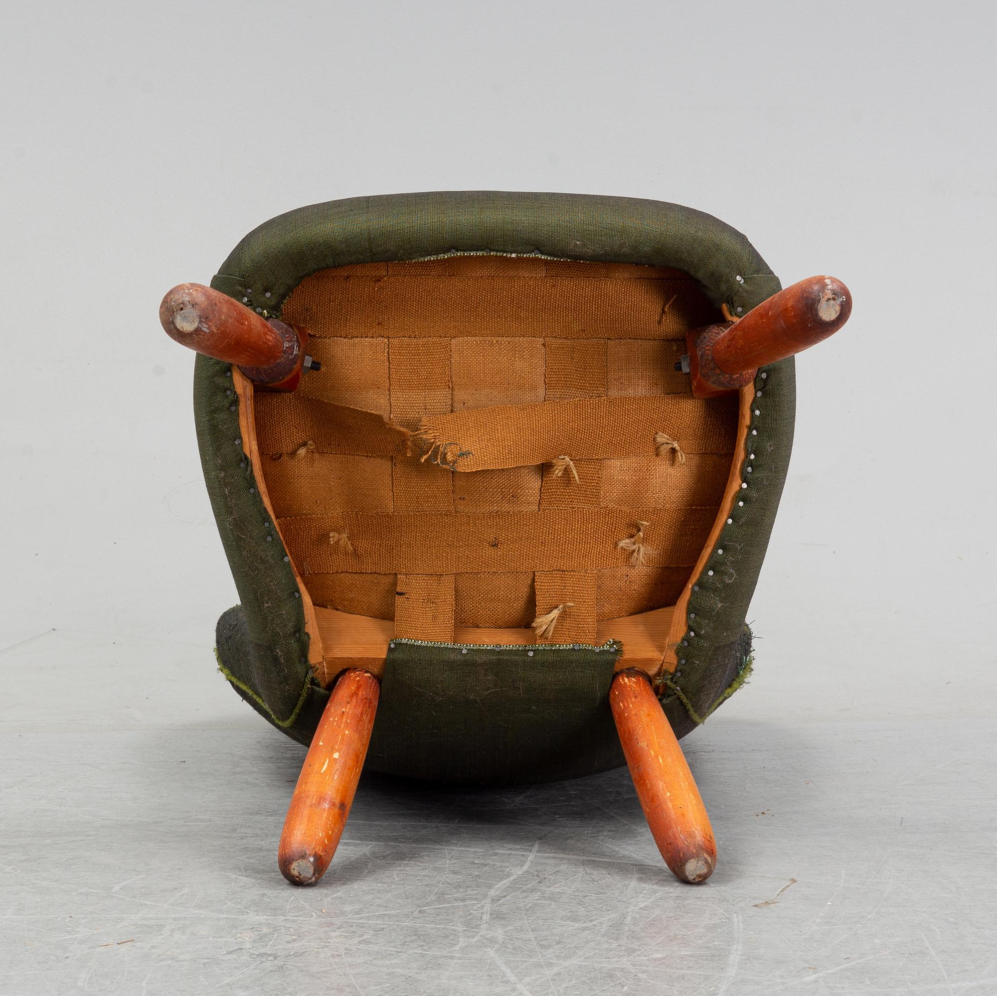 A Swedish Modern 'Clam Chair'/ 'Muslingestol', 1940's-50's.