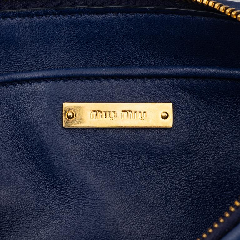 Miu Miu, clutch, "Contenitore Maniglia".