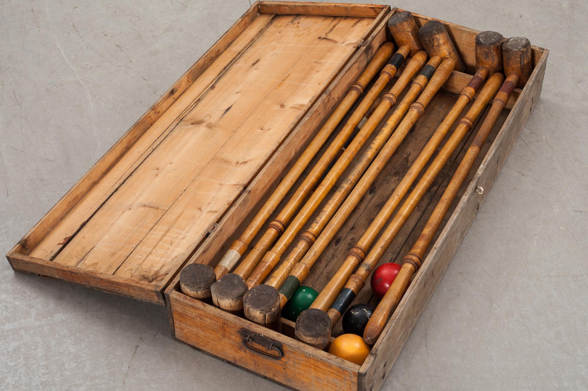 KROCKETSPEL, i låda. 1900-tal.