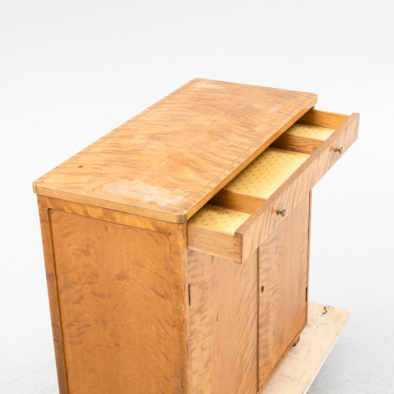 Axel Larsson, attributed cabinet, likely for Svenska Möbelfabrikerna Bodafors, 1930s/40s.