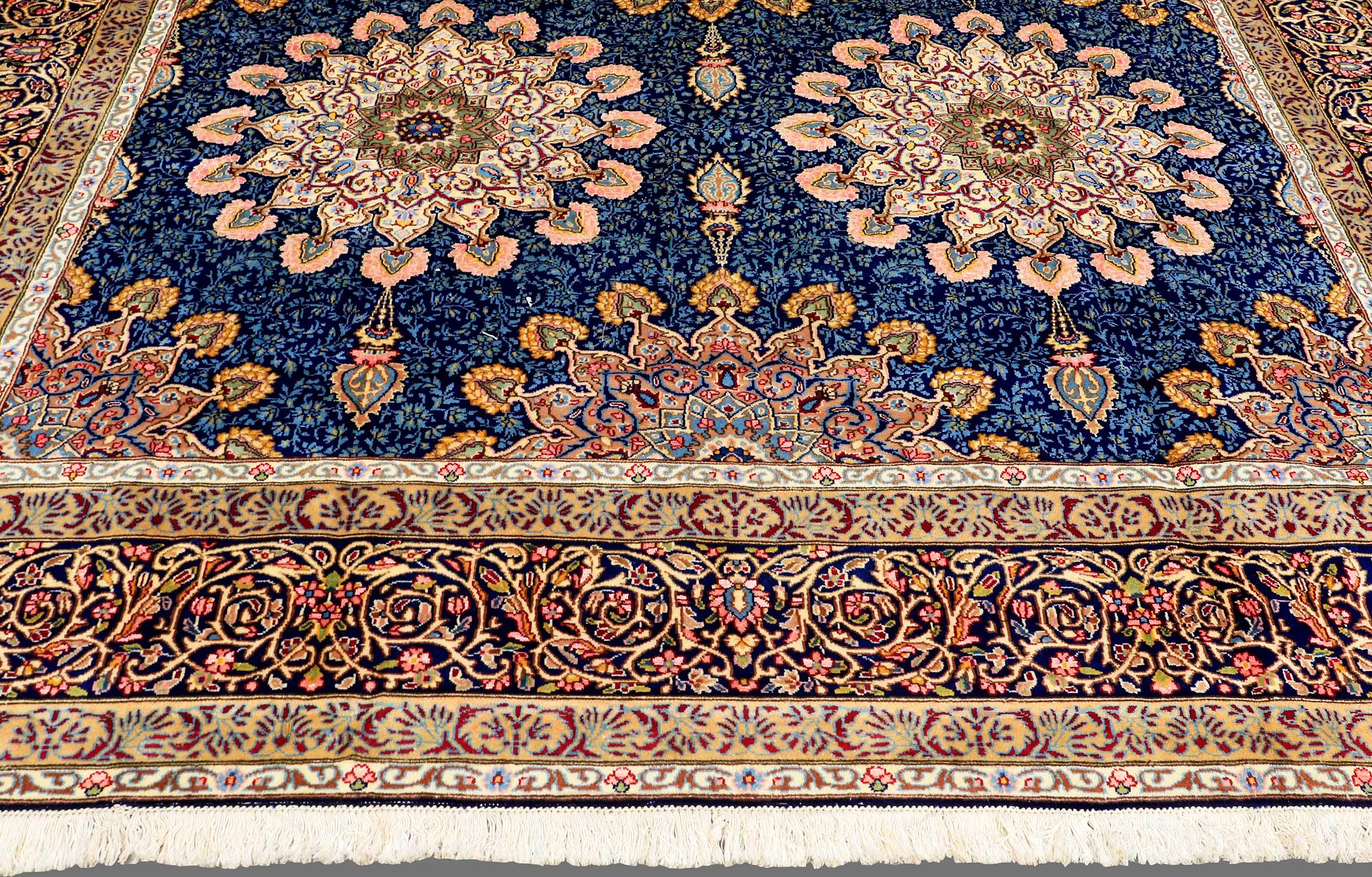 MATTA, Kirman lavar, signerad, ca 425 x 310 cm.