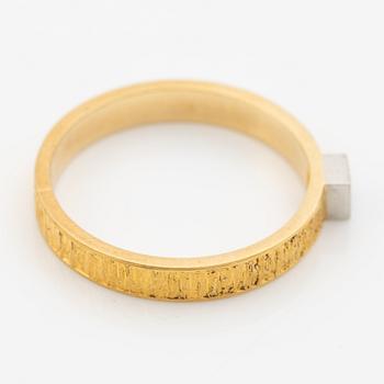 Lapponia, ring 18K gold set with a round brilliant-cut diamond, Finland 1978.