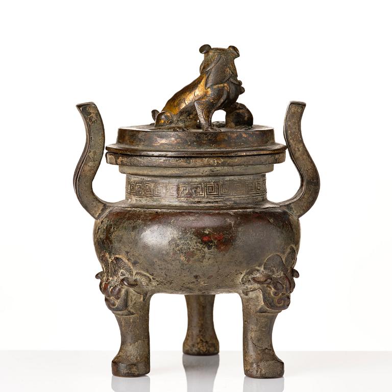 A tripod bronze censer, Ming dynasty (1368-1644).