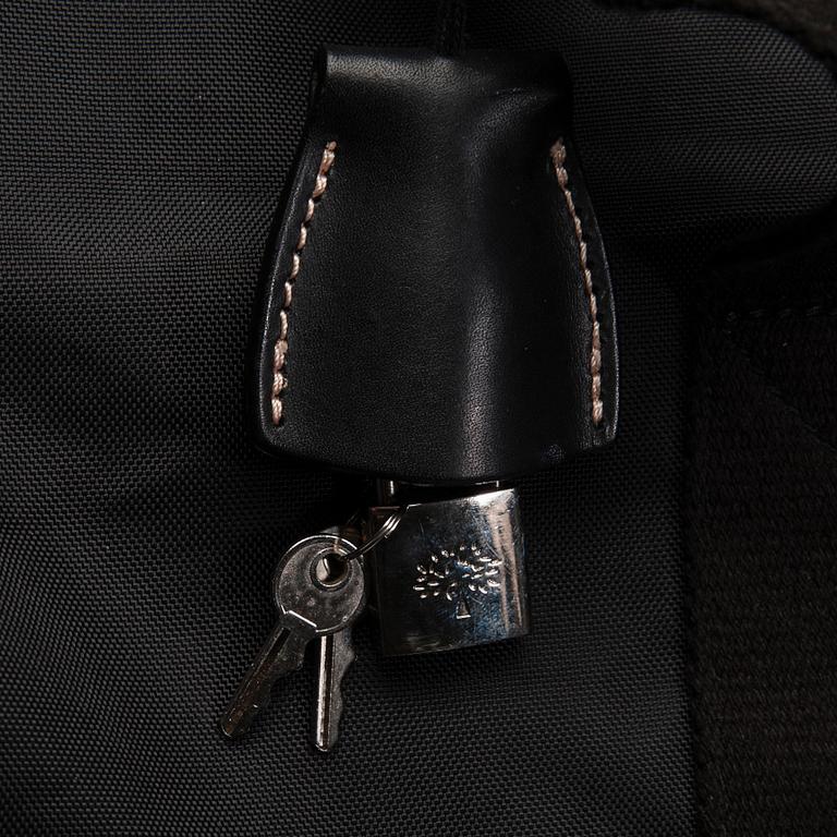 WEEKENDBAG, "Clipper Holdall", ja TOALETTILAUKKU, Mulberry.