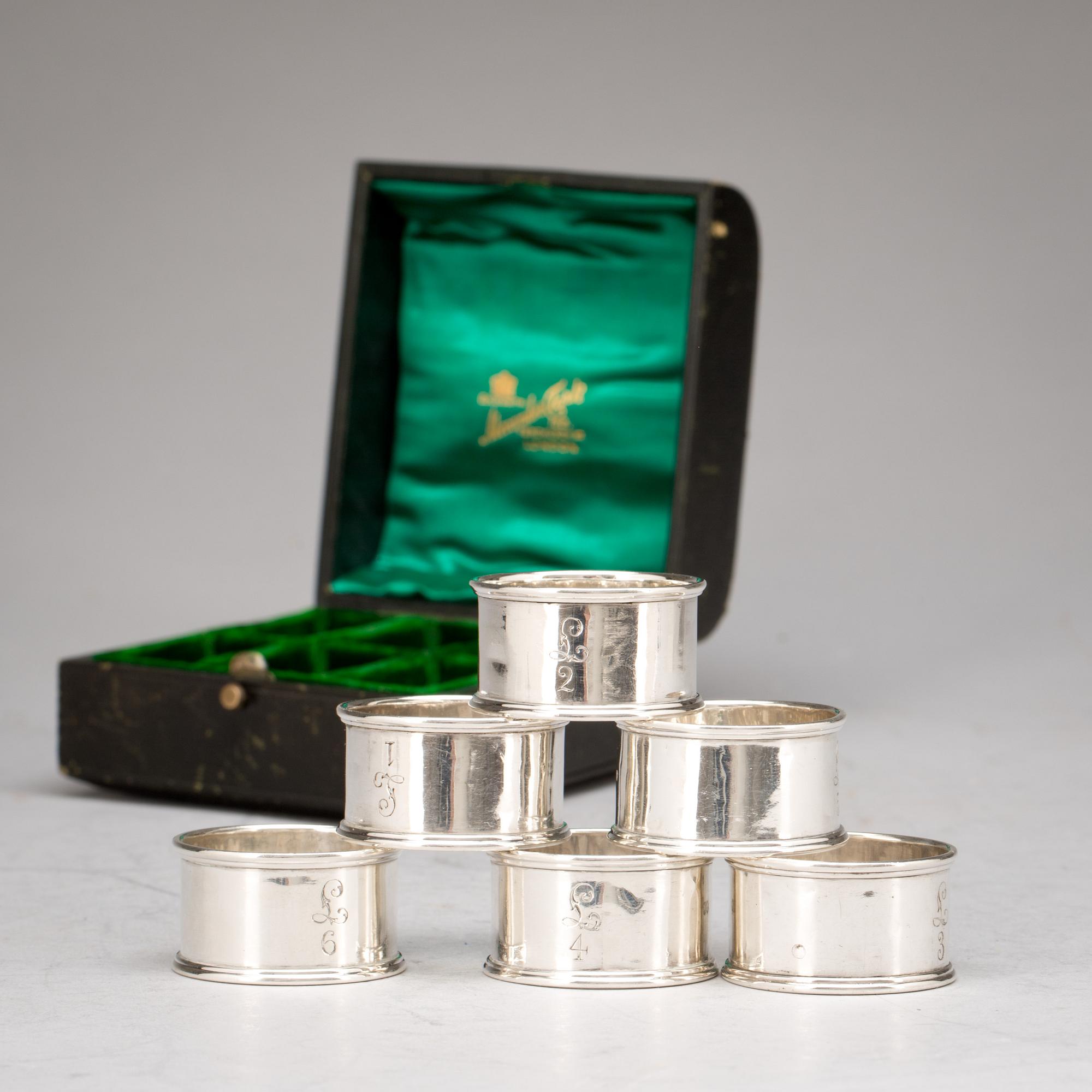 SERVIETTRINGAR, silver, 6st. England, London 1898. Totalvikt ca 126 g.