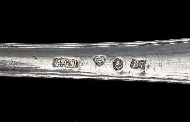 PARTI BESTICK, silver 14 st, bland annat J. Henrik Frodell, Stockholm, 1804. Vikt ca 565g.