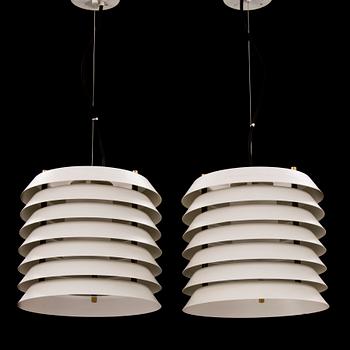 Two late 20th century 'Maija Suspension' pendant lights for Santa & Cole.