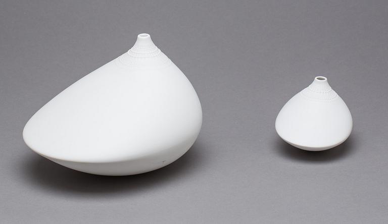 VASER, 2 stycken "Pollo", T Wirkkala, Rosenthal Studio-Linie.