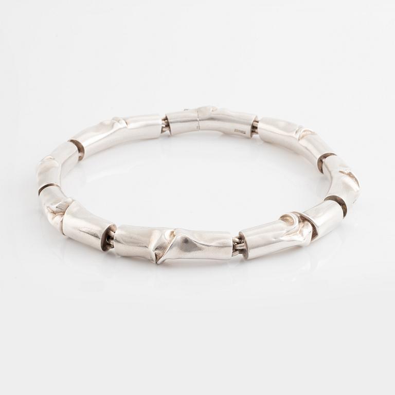 Björn Weckström, sterling silver necklace. Lapponia 1975.