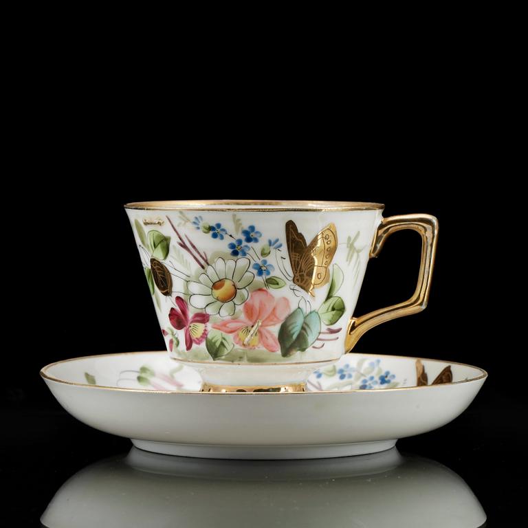 KOPPAR MED FAT, 6 st. Porslin, Kuznetsov, Ryssland. 1800/1900-tal.