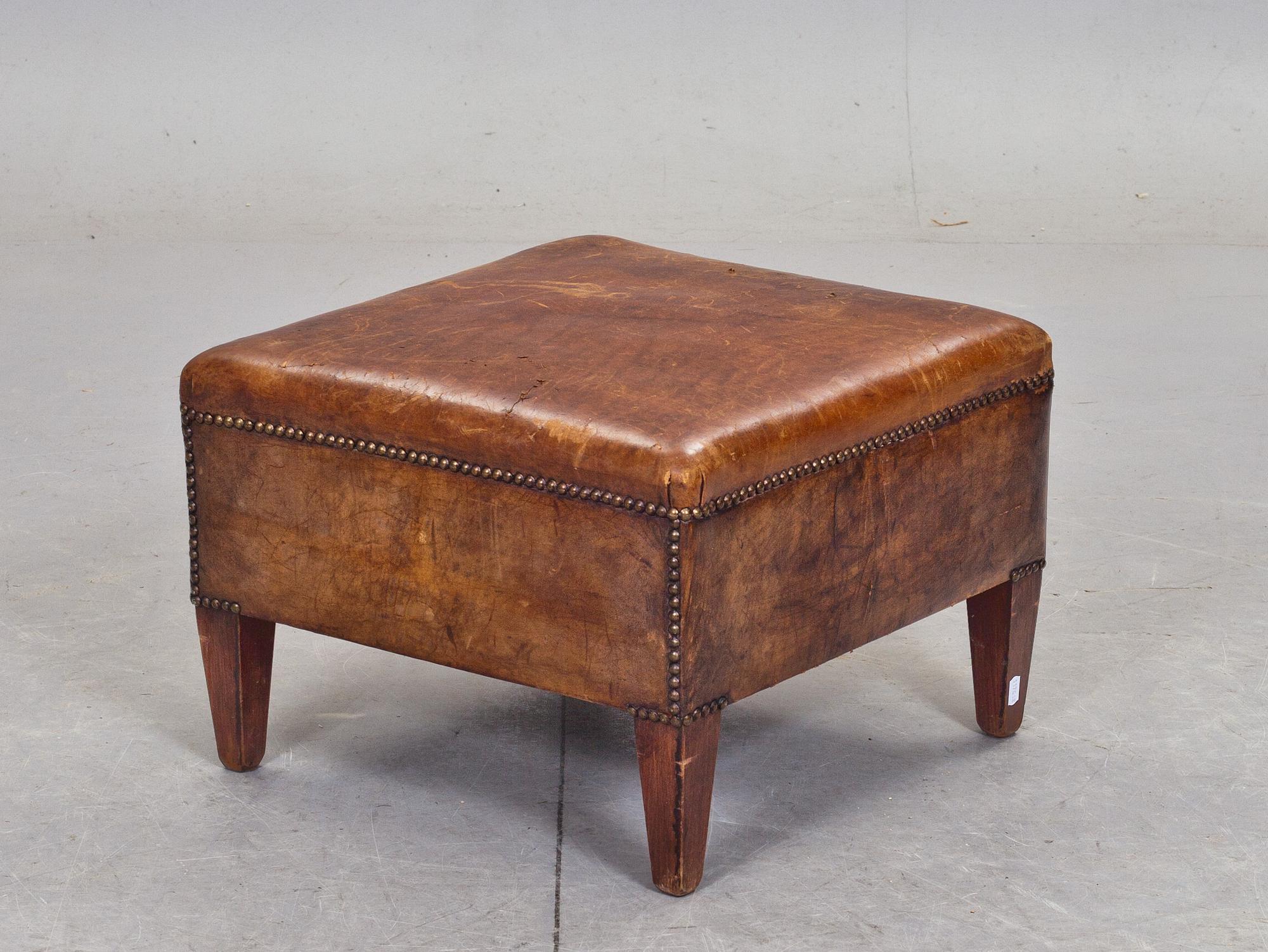 FOTPALL, engelsk stil, 1900-tal.