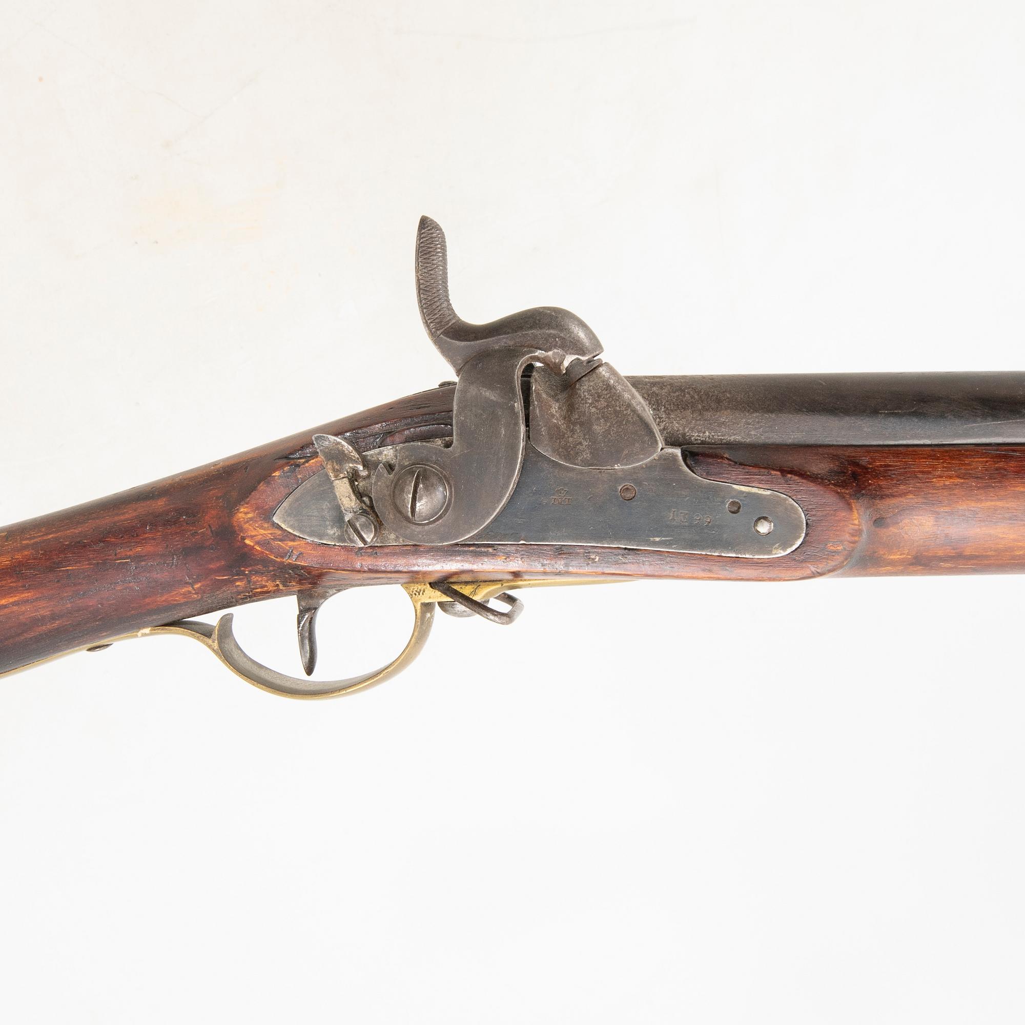 Slaglåsgevär, svenskt, kortat m/1815-45.