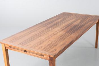 MATBORD, Design Anika Reuterswärd för Fogia. 2000-tal.