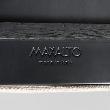 Antonio Citterio, fåtöljer, ett par "Fulgens", Maxalto, Italien.