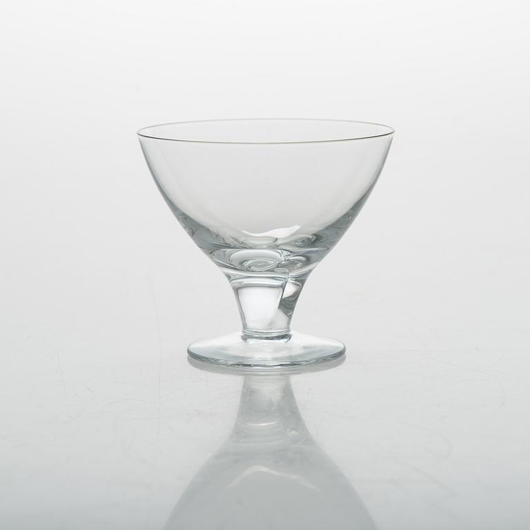 Gunnel Nyman, A set of 13 'GN 46' drinking glasses for Nuutajärvi.Notsjö. In production 1949-1969.