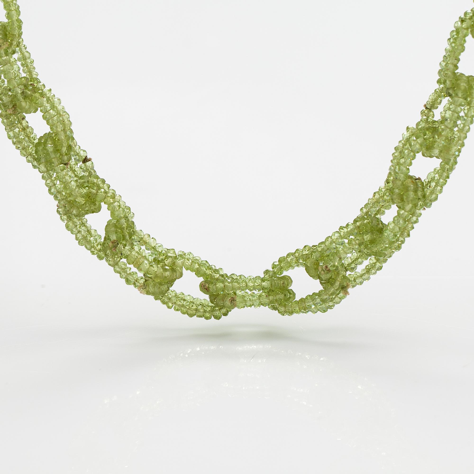 A perodite necklace.