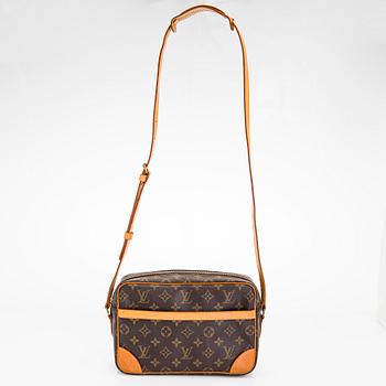 Louis Vuitton, väska, "Trocadero 27".