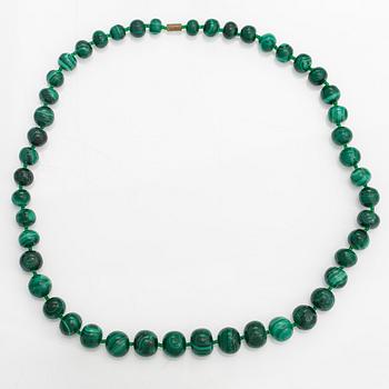 Helminauha, malakiitteja.