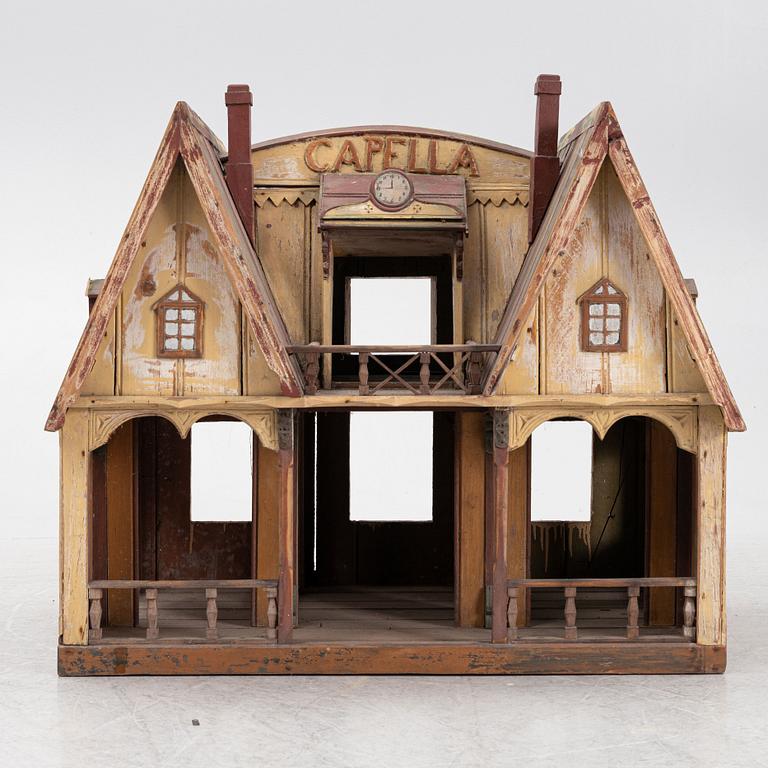 A bird's house, 20th century.