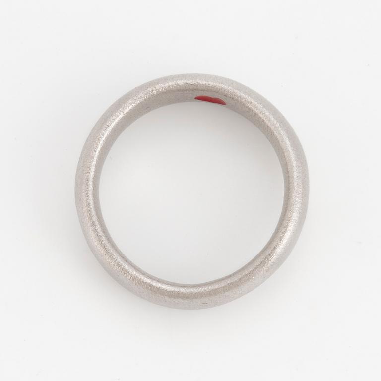 A 'Love nr 7' ring by Ole Lynggaard.