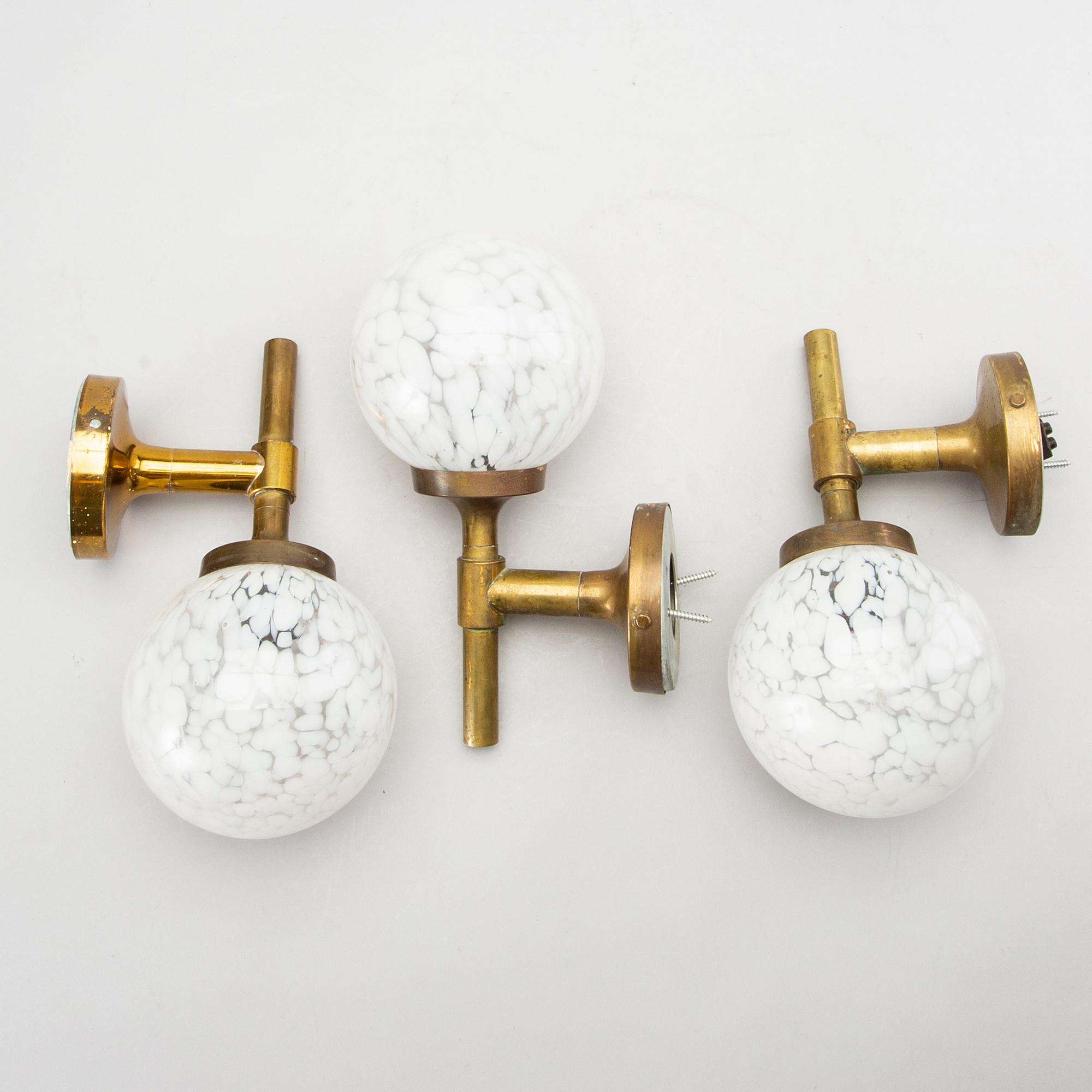 VÄGGLAMPOR 3 st sent 1900-tal.