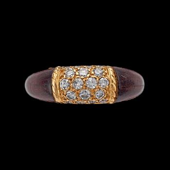 853. A van Cleef & Arpels diamond and wood ring.