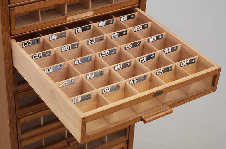 LÅDFACK, Gütermans Sysilke, 1800-talets senare del.