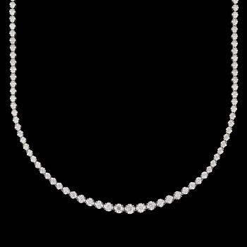 Diamantgradering, A brilliant-cut diamond line-necklace. Total carat weight circa 7.11 ct.