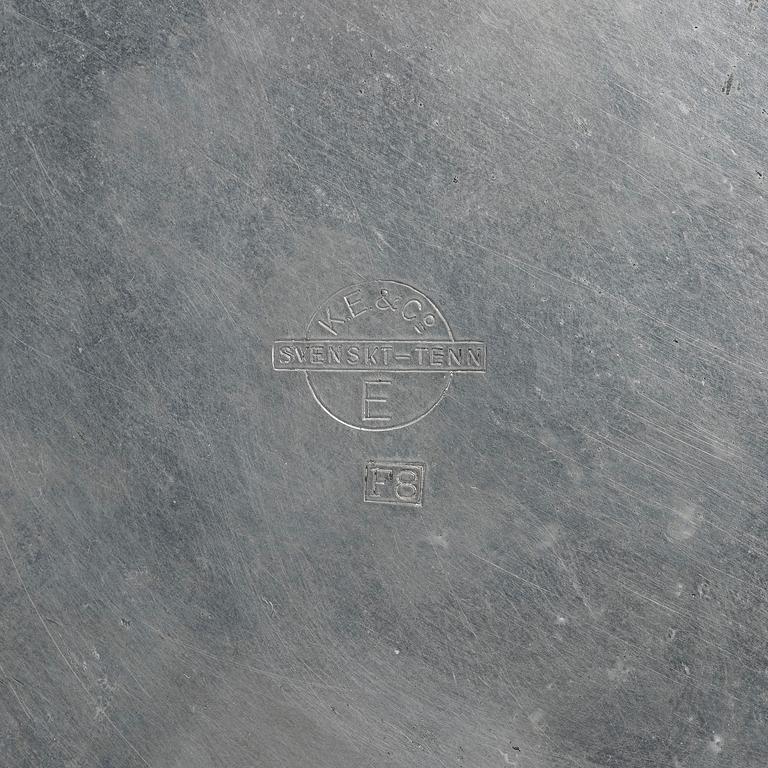 Ljusstakar, ett par, tenn, Knut Eriksson & Co, Eskilstuna, 1932.