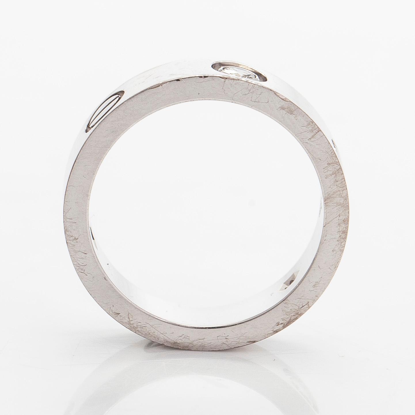 Cartier, sormus, "Love", 18K valkokultaa, briljanttihiottuja timantteja.