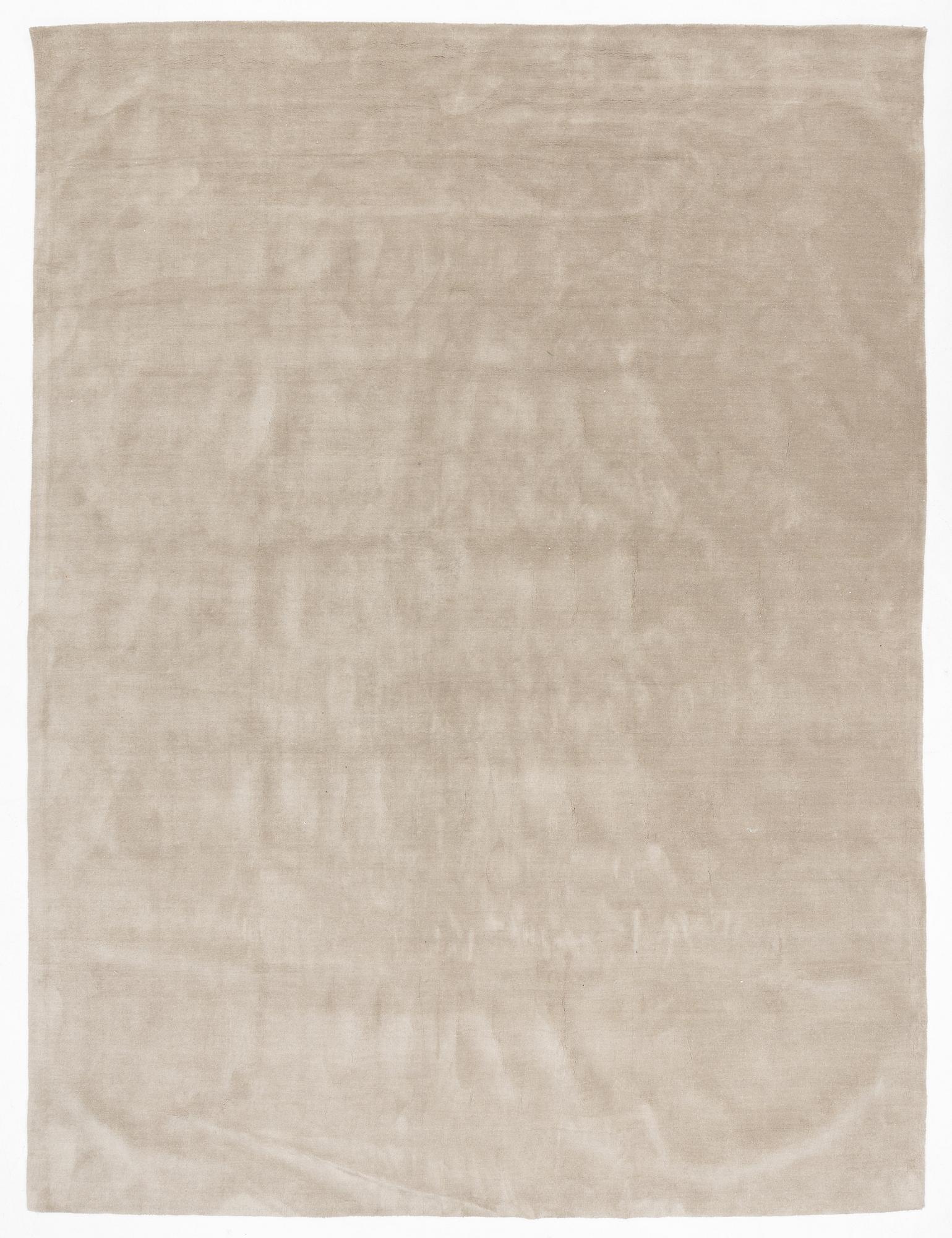 Matta, tuftad, "Wool Plain True Greige", Layered, ca 396 x 296 cm.