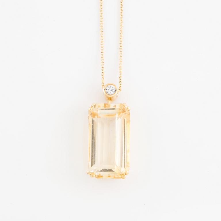 Emerald cut citrine and brilliant cut diamond necklace.