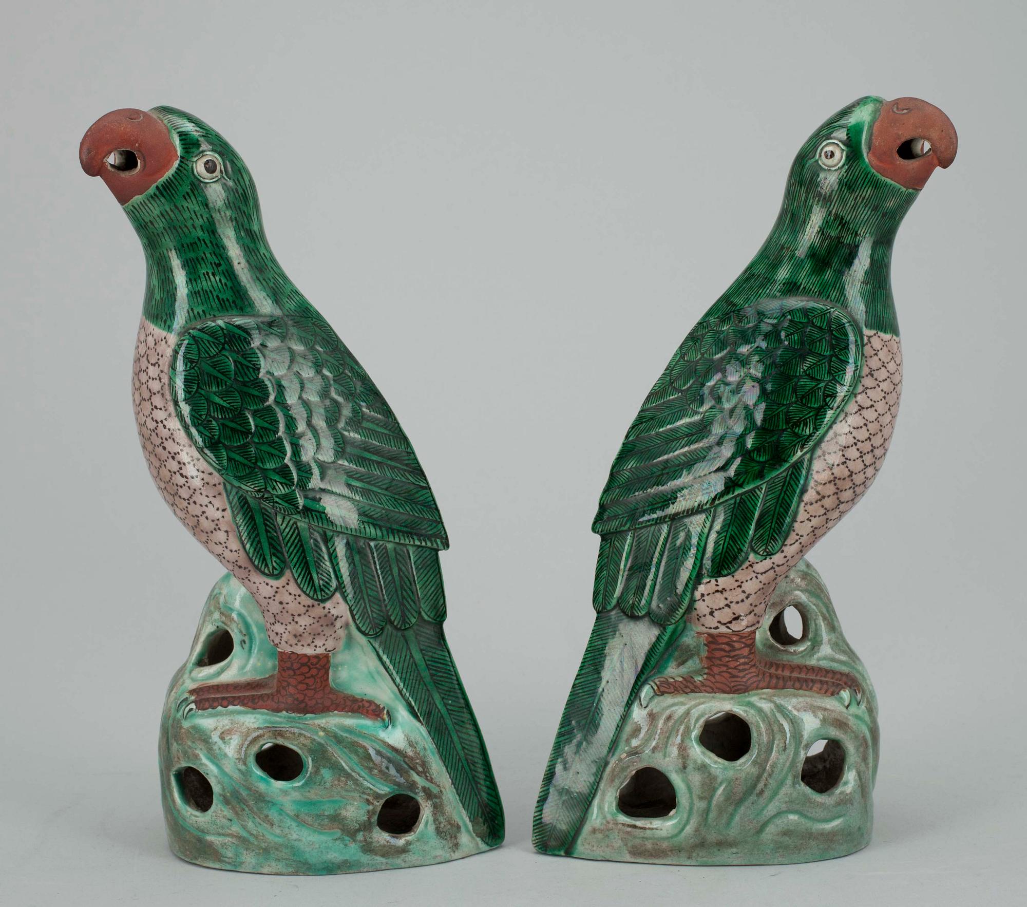 FIGURIINI, pari, posliinia, Kiina, 1900-luku.