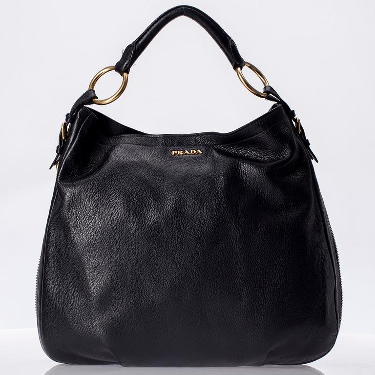 VÄSKA, Prada.