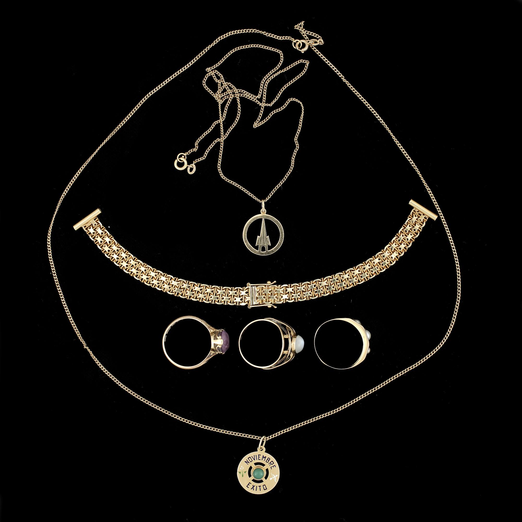 PARTI GULDSMYCKEN, 6 delar, mest 18K, 1900-tal. Tot ca 28 gram.