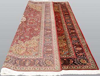 A part silk Tabriz carpet, sk 40 radj, ca 300 x 203 cm.