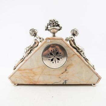 Table garniture 3 dlr Art Deco first half of the 20th century.