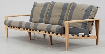 SOFFA, formgiven av Svante Skogh för Säffle Möbelfabrik, 1900-tal.