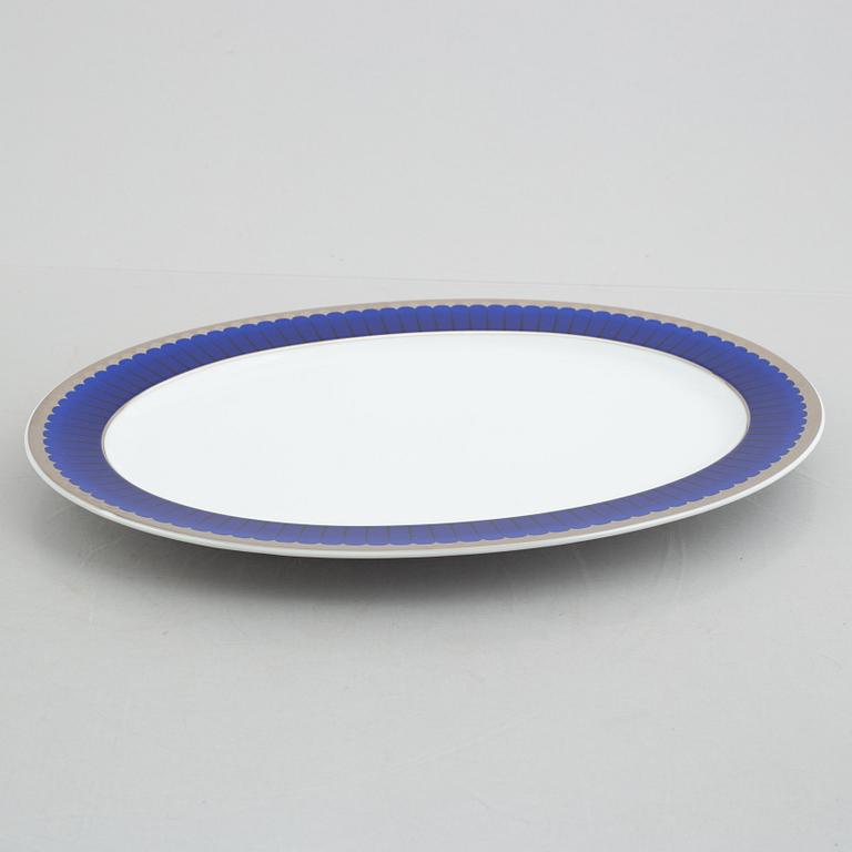Sigvard Bernadotte, servis, 52 delar porslin, "Marianne Royal Blue "Christineholm/Fyrklövern, Millenniumserien 2000.