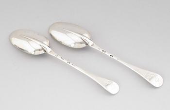 SKEDAR, 1 par, silver, England, 1700-/1800-tal. Vikt ca 113 gram.